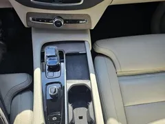 2023 Volvo XC90 B6 Ultimate Bright — фото 9