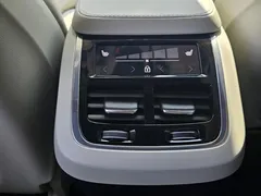 2023 Volvo XC90 B6 Ultimate Bright — фото 15