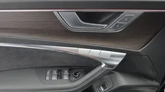 2023 Audi A6 50 TDI Quattro Premium — фото 17