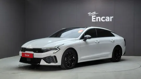 2024 Kia K5 Signature