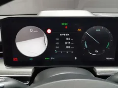 2024 Kia K5 Signature, белый — фото 8