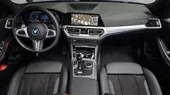 2022 BMW 3-Series 320e M Sports — фото 7