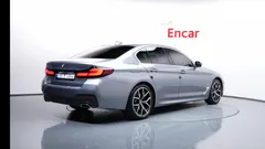 2023 BMW 5-Series 530i xDrive M Sport Package — фото 2
