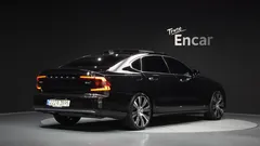 2023 Volvo S90 B6 AWD Ultimate Bright, чёрный — фото 2