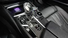 2023 BMW 5-Series 520i M Sport, синий — фото 9