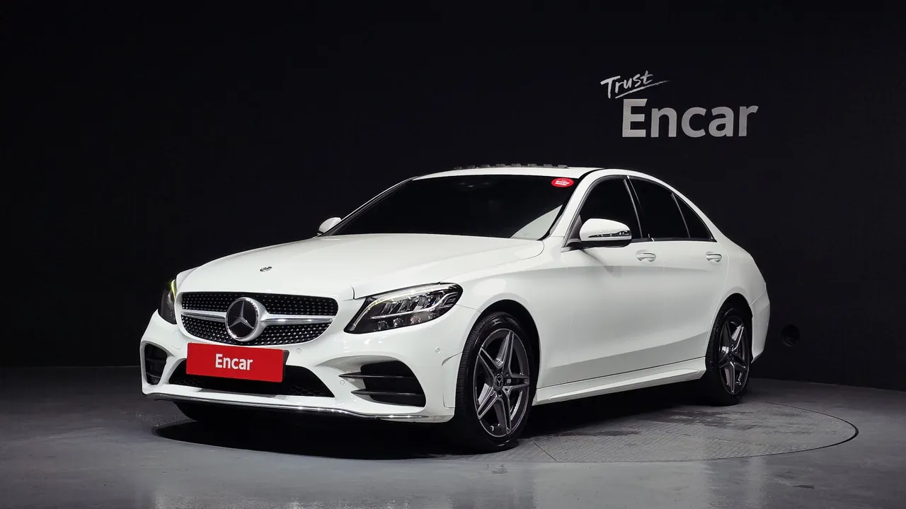 2021 Mercedes-Benz C-Class C200 AMG Line