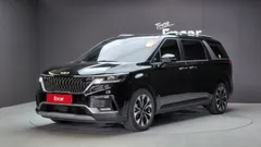 2023 Kia Carnival Diesel 9-Seater Prestige — фото 1