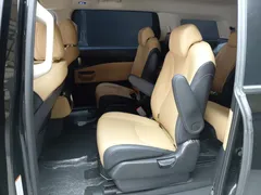 2023 Kia Carnival Diesel 9-Seater Prestige — фото 12