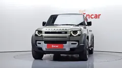 2023 Land Rover Defender 110 D250 SE, зелёный — фото 3