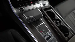 2023 Audi A6 45 TDI Quattro Premium, белый — фото 9