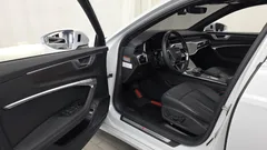 2023 Audi A6 45 TDI Quattro Premium, белый — фото 10