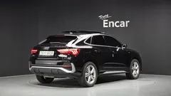 2022 Audi Q3 35 TDI Premium Sportback — фото 2