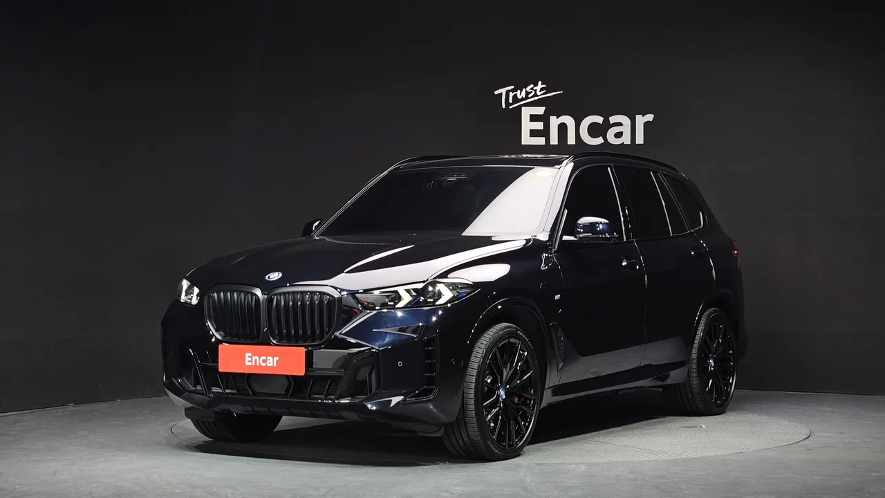 2024 BMW X5 xDrive 50e M Sport