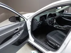 2023 Hyundai Sonata 2.0 — фото 10