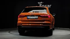2023 Audi Q3 35 TDI Quattro Premium, оранжевый — фото 4