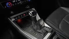 2023 Audi Q3 35 TDI Quattro Premium, оранжевый — фото 9