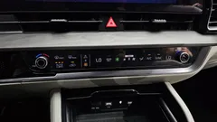 2022 Kia Sportage Signature Gravity 2WD, серый — фото 18
