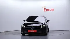 2021 Mercedes-Benz A-Class A220 Hatchback, чёрный — фото 3