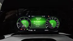 2023 Volkswagen Golf 2.0 TDI Prestige — фото 8