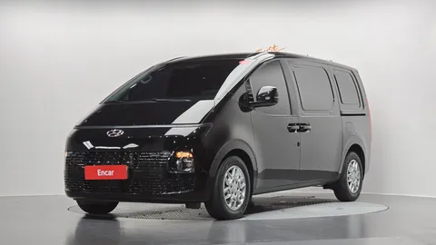 2023 Hyundai Staria Cargo 3-Seater
