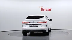 2023 BMW 2-Series 220i Sport, белый — фото 4