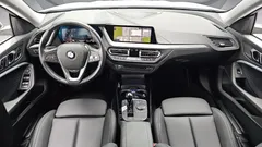 2023 BMW 2-Series 220i Sport, белый — фото 7