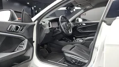 2023 BMW 2-Series 220i Sport, белый — фото 10