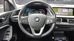 2023 BMW 2-Series 220i Sport, белый — фото 12