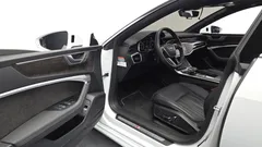 2021 Audi A7 55 TFSI Quattro Premium, белый — фото 10
