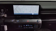 2023 Hyundai Kona Premium, белый — фото 16