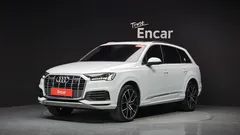 2021 Audi Q7 45 TDI Quattro, белый — фото 11