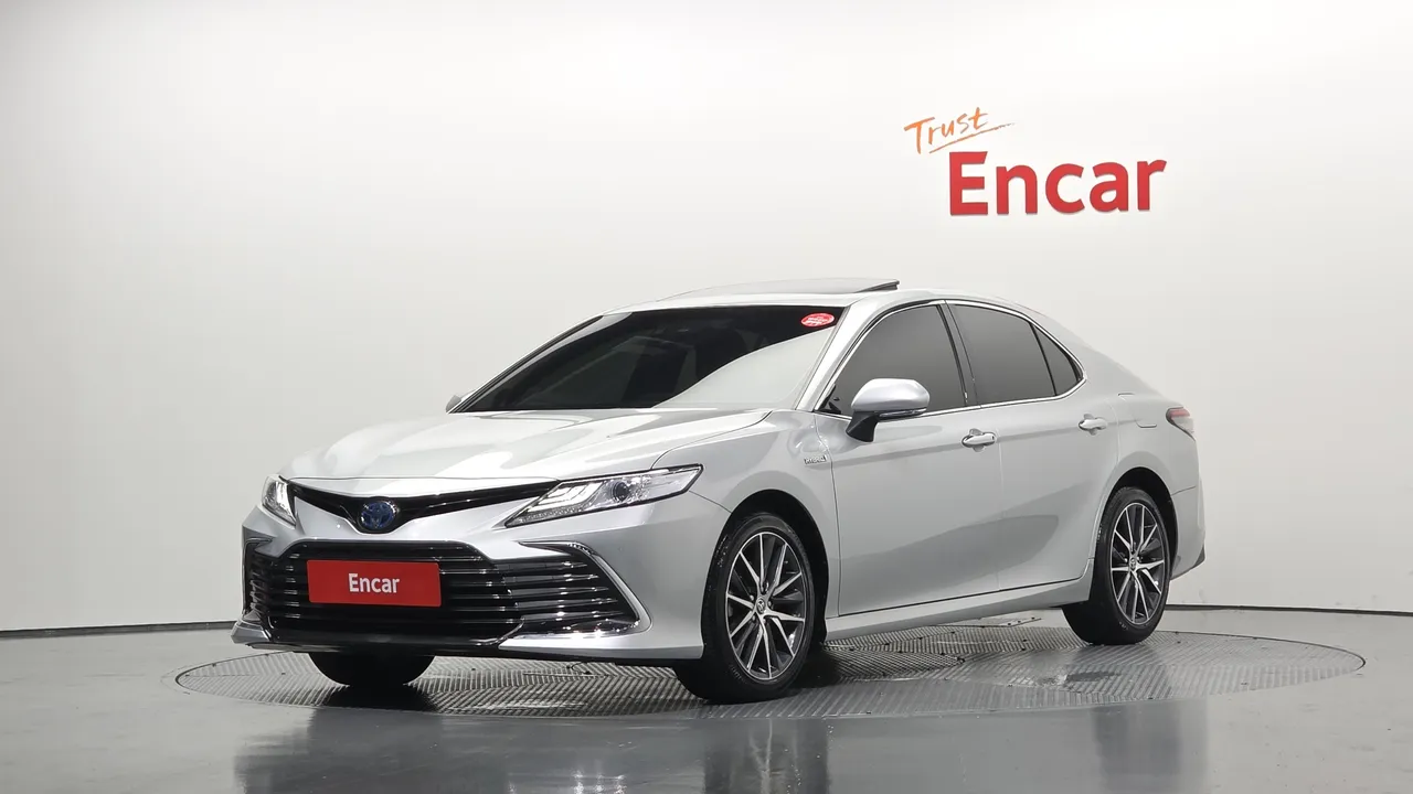 2023 Toyota Camry 2.5 XLE Hybrid