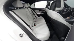 2022 Mercedes-Benz C-Class C300 AMG Line, белый — фото 11