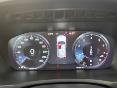 2021 Volvo XC90 B6 Inscription, белый — фото 8