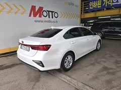 2021 Kia K3 Prestige, белый — фото 5