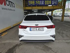 2021 Kia K3 Prestige, белый — фото 6