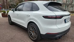 2023 Porsche Cayenne 3.0 PLATINUM EDITION — фото 3