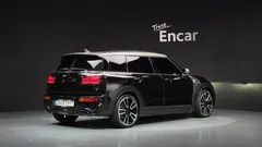 2022 Mini Clubman Shadow Edition, чёрный — фото 2