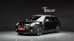 2022 Mini Clubman Shadow Edition, чёрный — фото 12