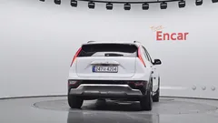 2022 Kia Niro Signature — фото 4