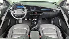 2022 Kia Niro Signature — фото 7