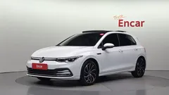 2023 Volkswagen Golf 2.0 TDI Prestige, белый — фото 1