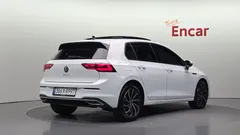 2023 Volkswagen Golf 2.0 TDI Prestige, белый — фото 2