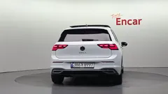 2023 Volkswagen Golf 2.0 TDI Prestige, белый — фото 4