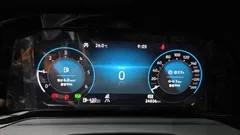 2023 Volkswagen Golf 2.0 TDI Prestige, белый — фото 8
