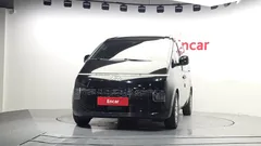 2022 Hyundai Staria Cargo 5-Seater — фото 3