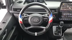 2022 Hyundai Staria Cargo 5-Seater — фото 13