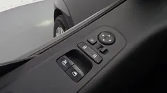 2022 Hyundai Staria Cargo 5-Seater — фото 18