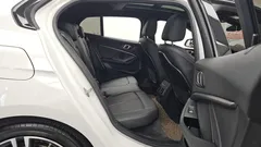 2022 BMW 1-Series 120i M Sports, белый — фото 12
