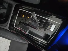 2023 Volkswagen Golf 2.0 TDI Prestige, белый — фото 9